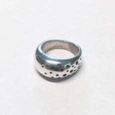 anastasia-th-holed-solid-ring 2